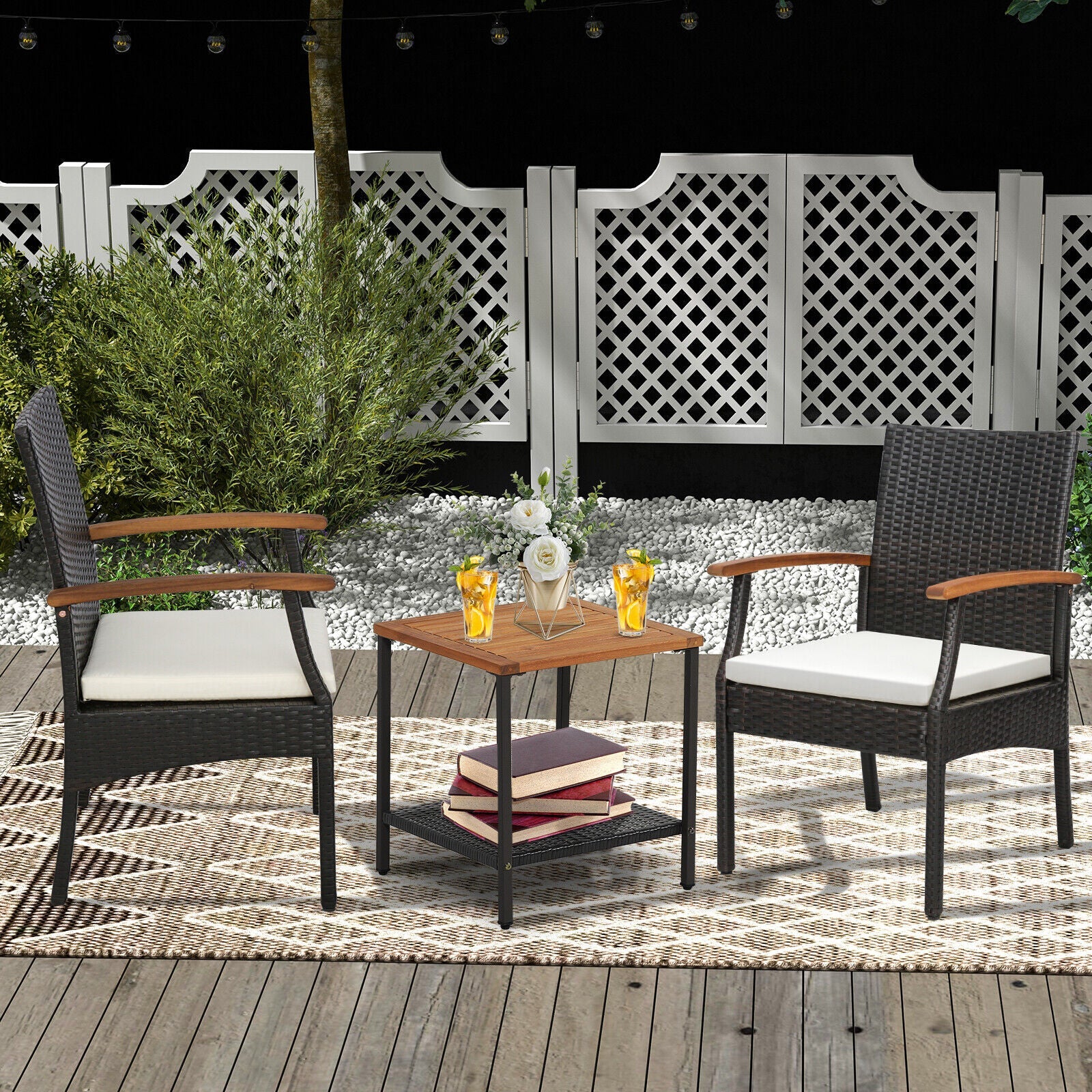 Patio Wicker Chair Set of 2/4 with Soft Zippered Cushion