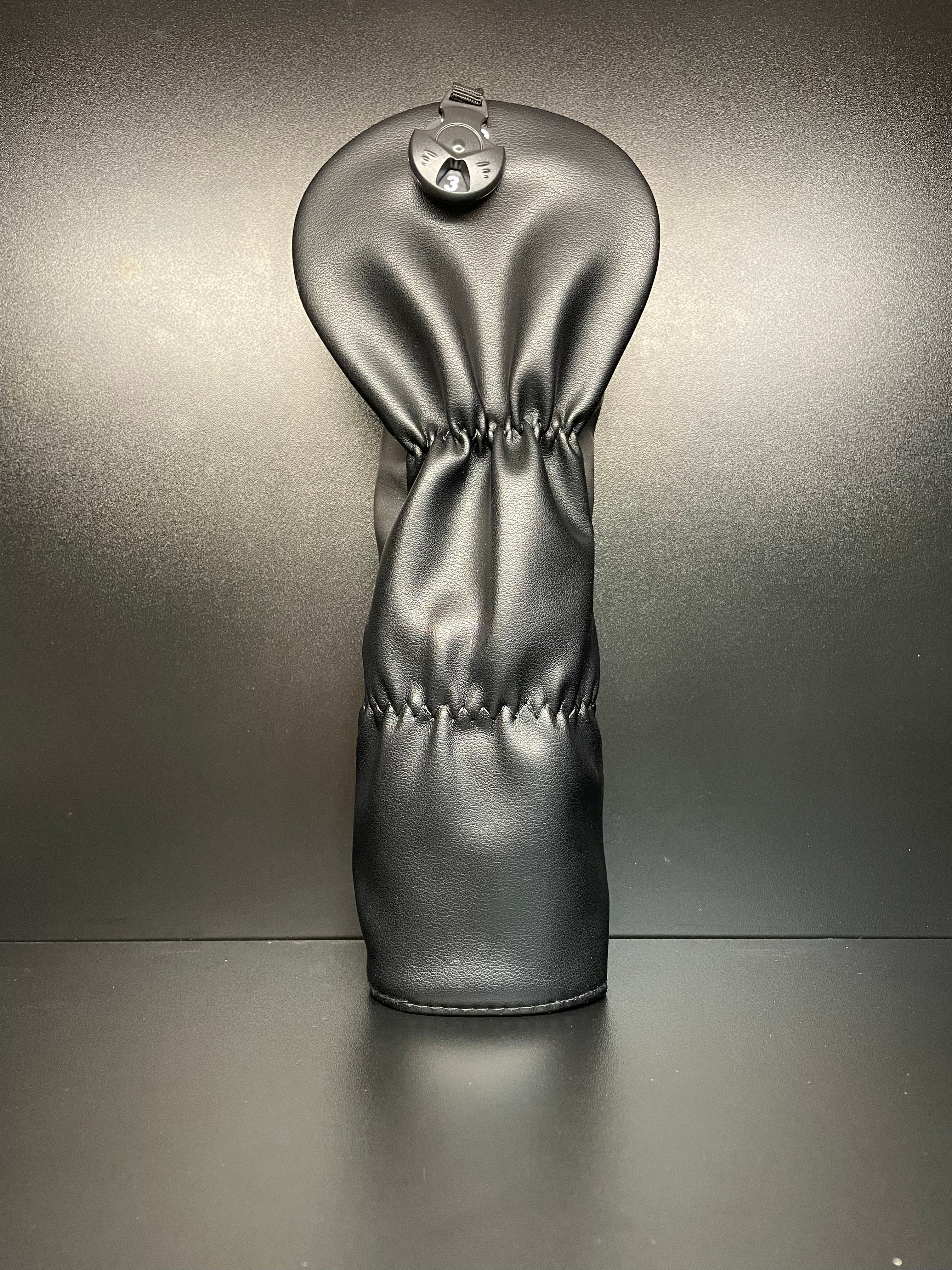 The King Skull Headcover