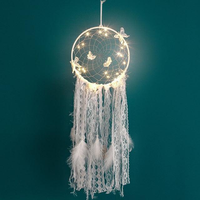 Handmade White Feather Dream Catcher Wind Chimes Hanging Ornaments Ceiling Decor Room Dream Net  Hanging Craft Gift Car Ornament Ribbons Feathers Wrapped Lights For Bedroom Decor Wedding Decorations