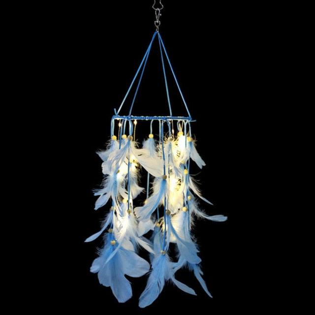 Heart Shape Creative Handmade Vintage Dream Catcher Wedding Decoration LED Handmade Heart Shape Feather Design Dream Catchers For Wall Hanging Decor Home Decoration Festival Gift Wind Chimes Party Feather Room Decor