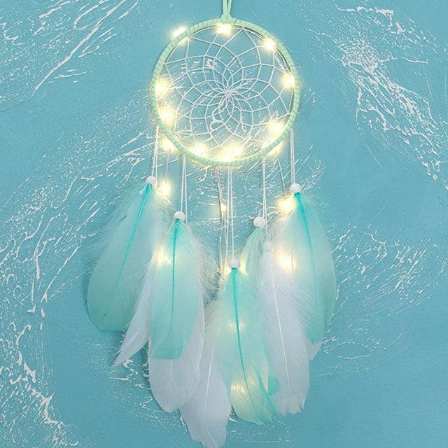 Heart Shape Creative Handmade Vintage Dream Catcher Wedding Decoration LED Handmade Heart Shape Feather Design Dream Catchers For Wall Hanging Decor Home Decoration Festival Gift Wind Chimes Party Feather Room Decor