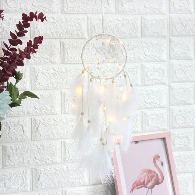 Heart Shape Creative Handmade Vintage Dream Catcher Wedding Decoration LED Handmade Heart Shape Feather Design Dream Catchers For Wall Hanging Decor Home Decoration Festival Gift Wind Chimes Party Feather Room Decor